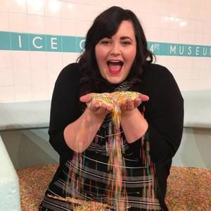 Meet your Posher, Caitlin